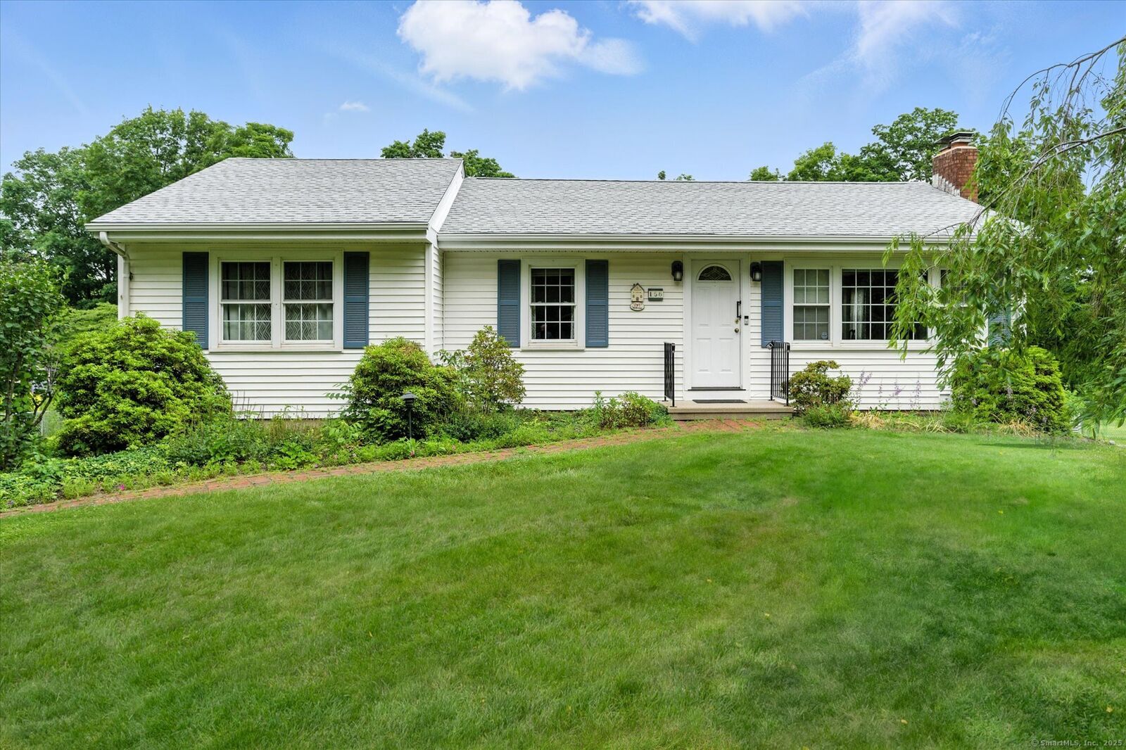 Property Photo: 158 Higby Road CT 06457