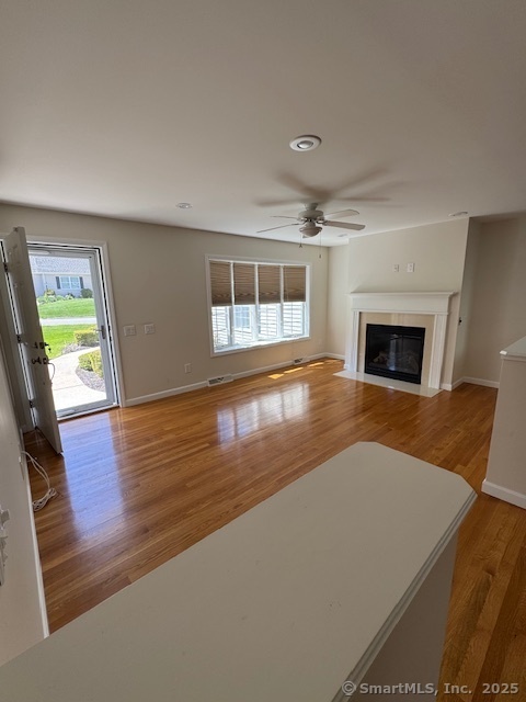 Property Photo:  18 Looking Glass Circle  CT 06382 