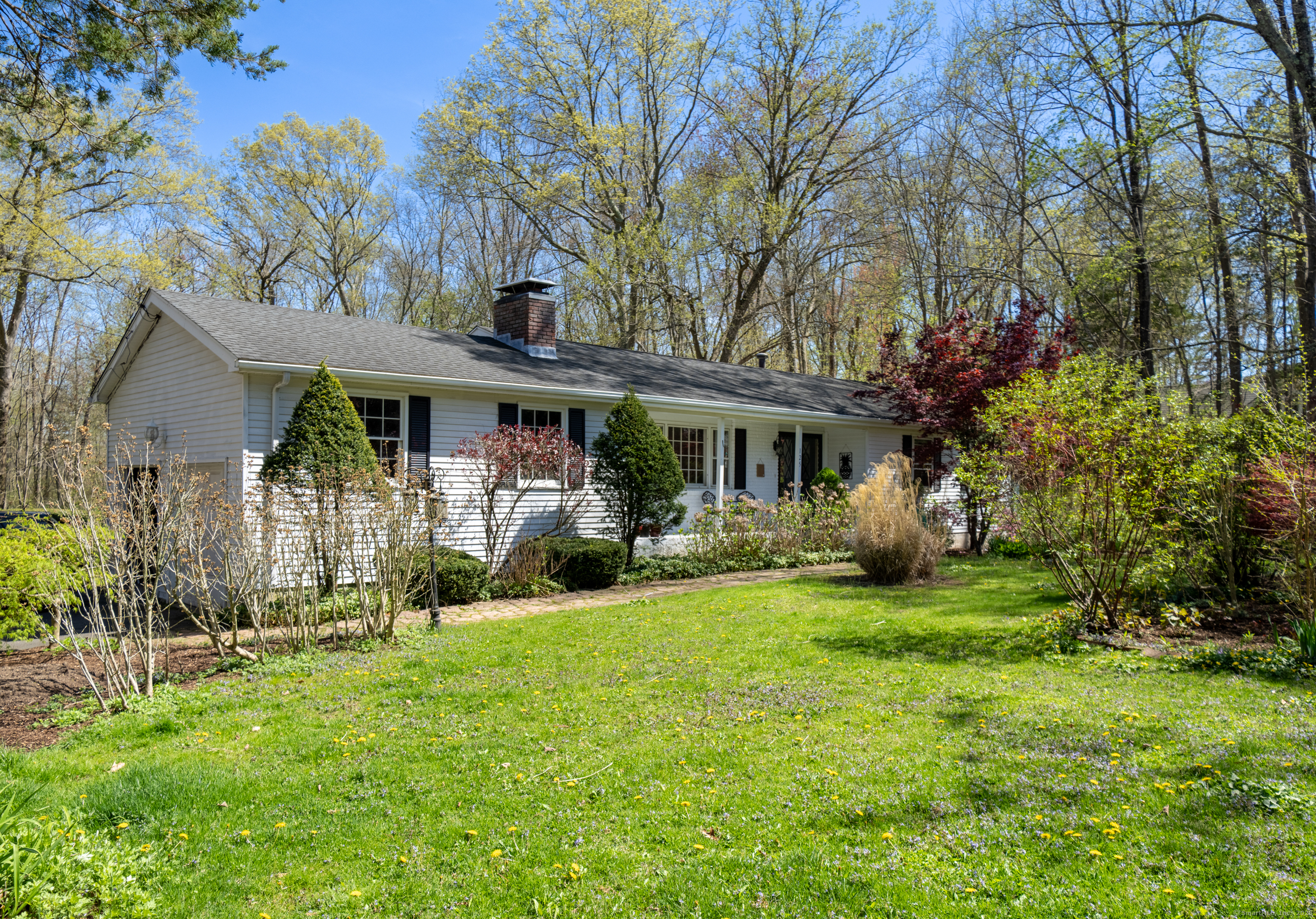 Property Photo: 125 Northford Road CT 06405