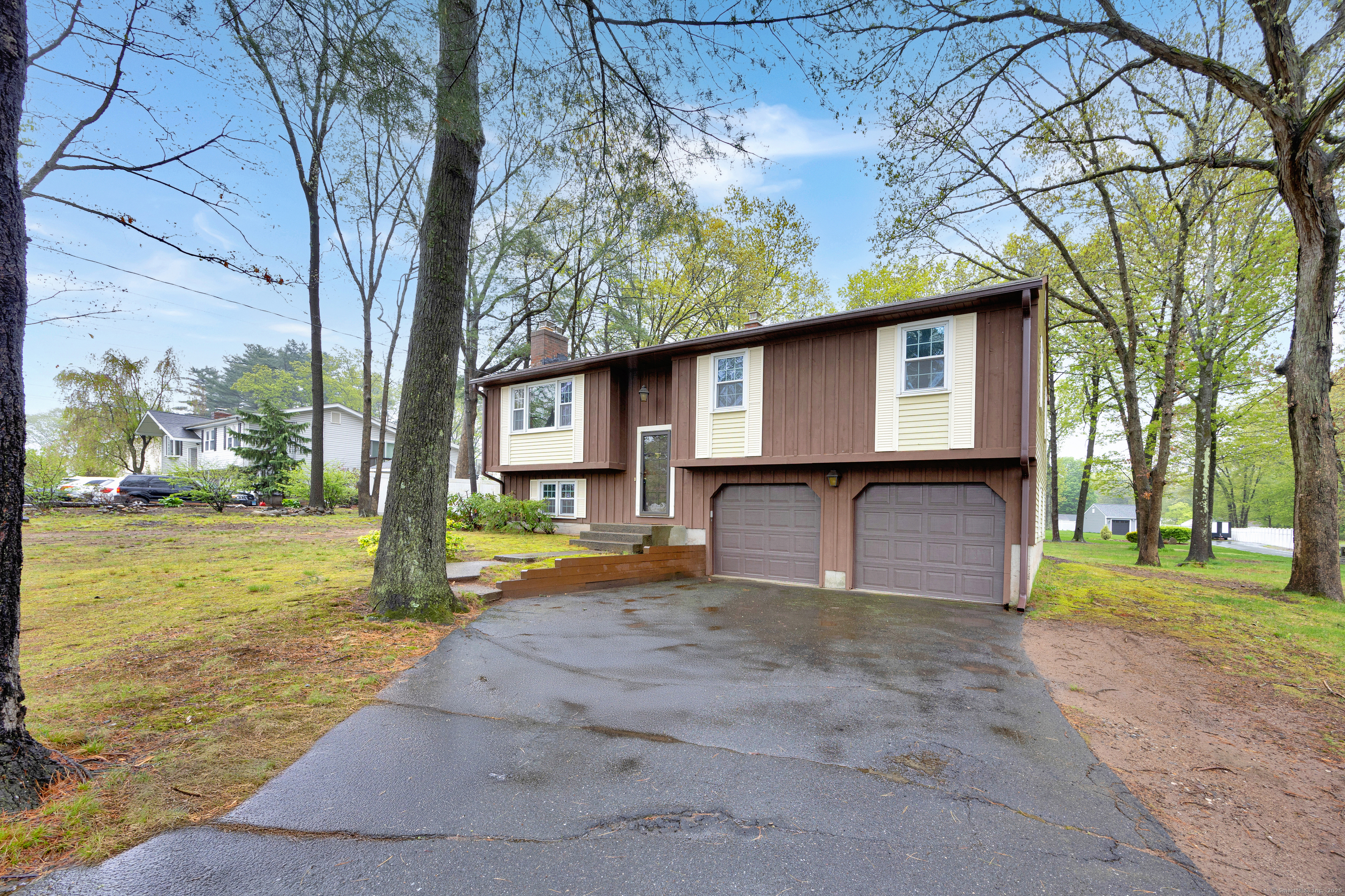 Property Photo:  496 Jude Lane  CT 06489 