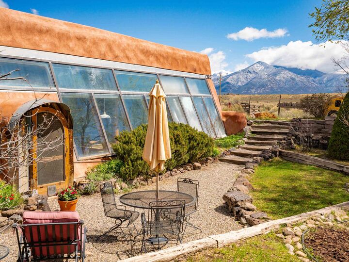 Property Photo:  3 Verdolaga Rd  NM 87529 