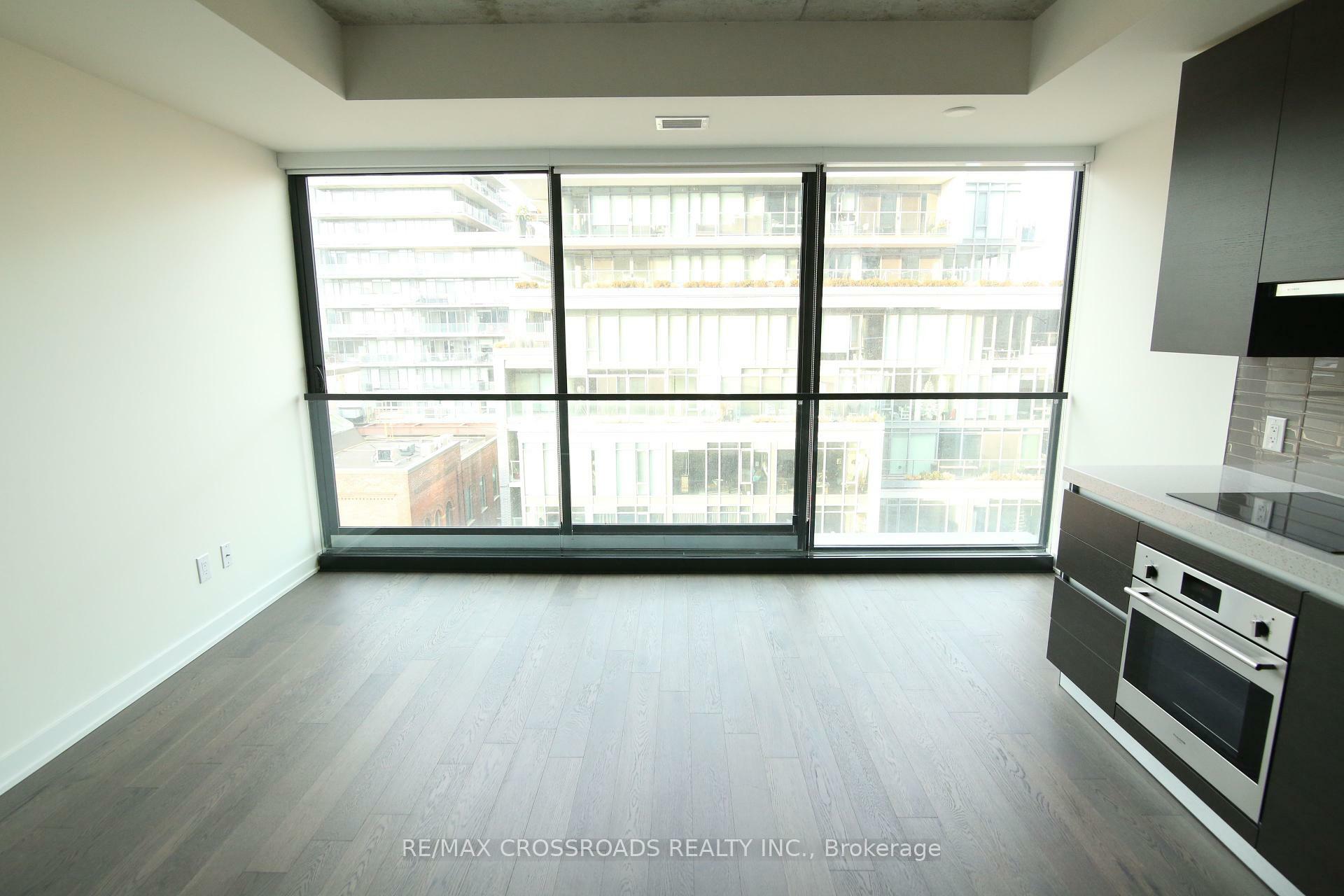 Property Photo: 629 King Street W 720 ON M5V 0G9