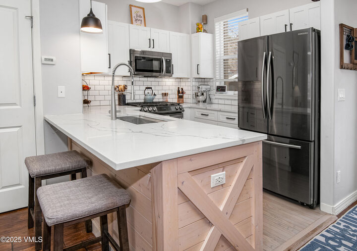 Property Photo:  43 Macdonald  CO 81631 
