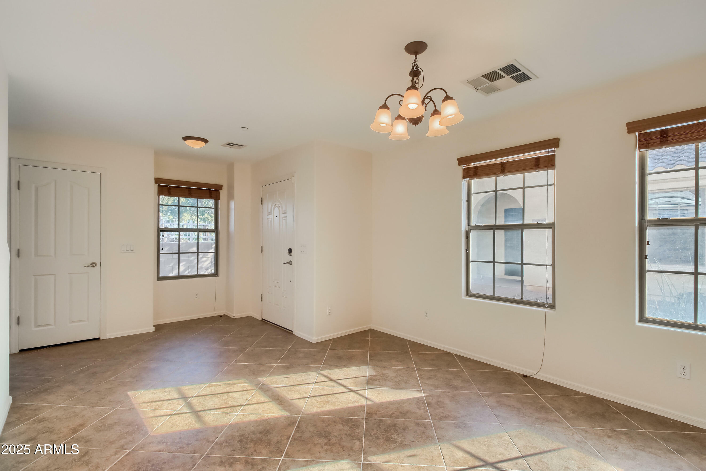 Property Photo: 2994 E Megan Street AZ 85295