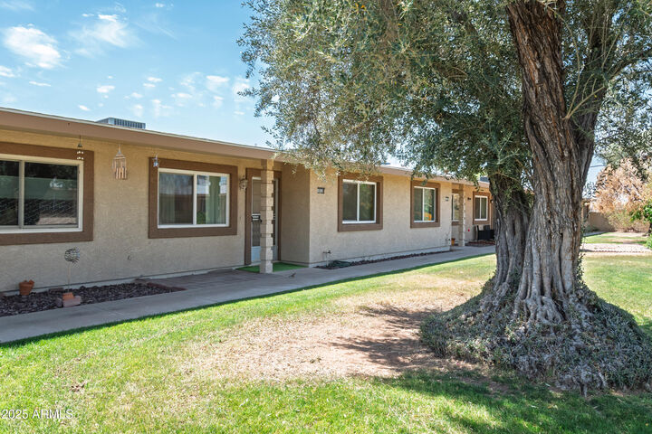 Property Photo:  10559 W Coggins Drive  AZ 85351 