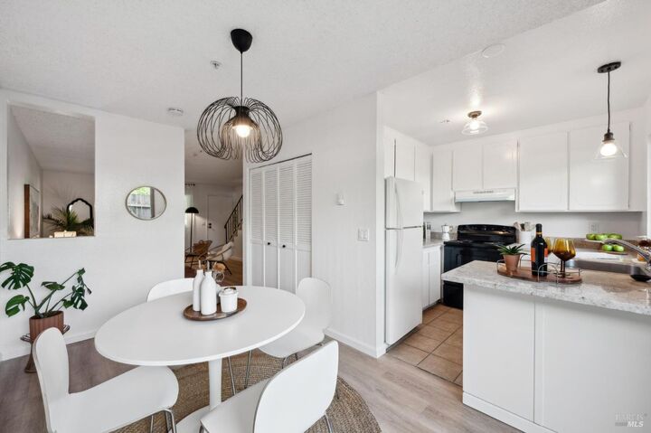 Property Photo: 1002 Eleanor Avenue CA 94928