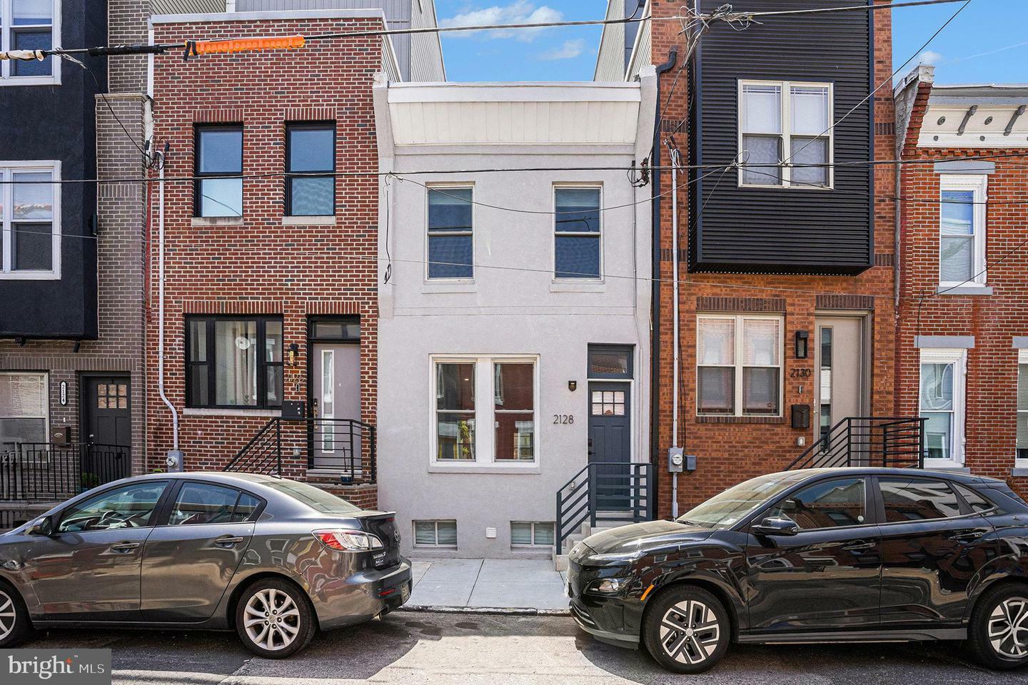 2128 Fernon Street  Philadelphia PA 19145 photo