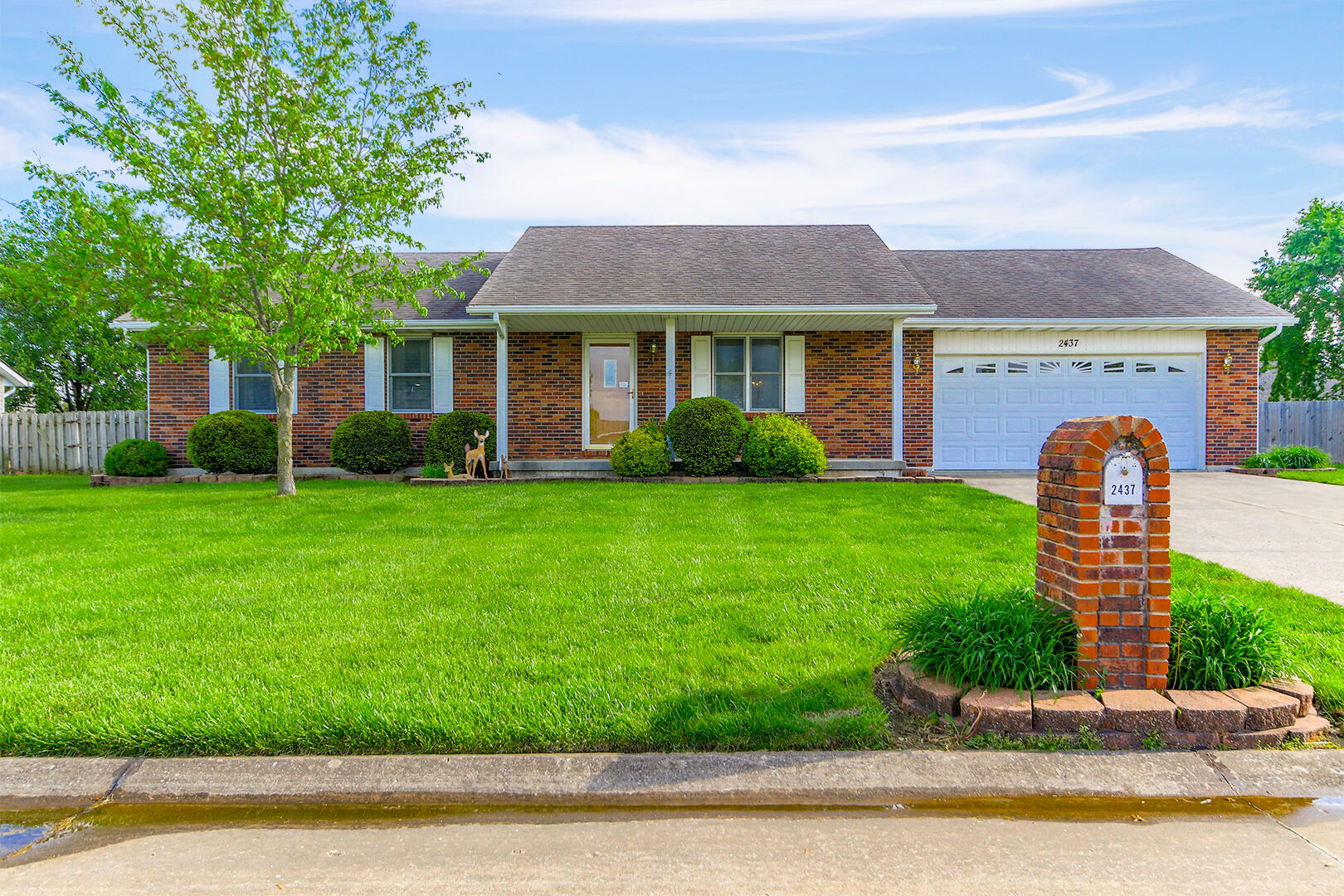 Property Photo: 2437 Park Crest MO 65265
