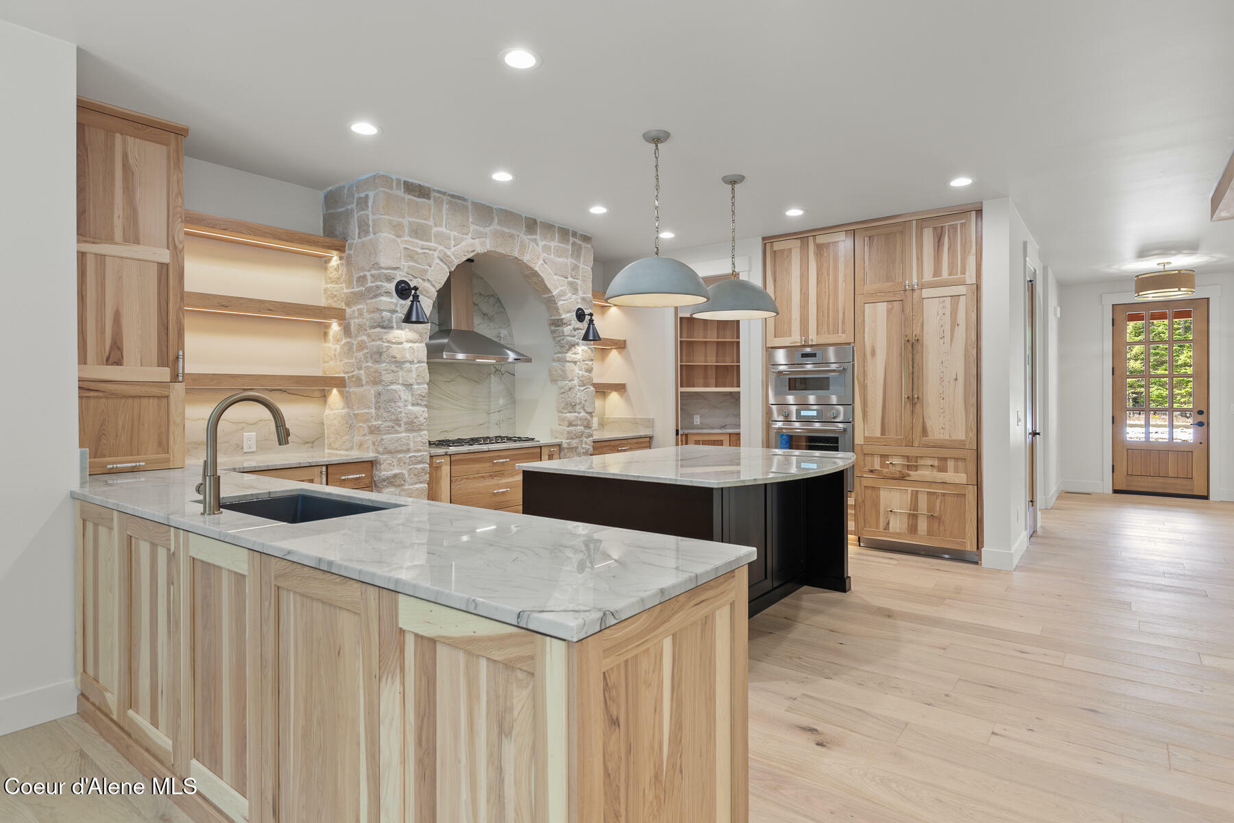 Property Photo: 21424 N Ranch View Dr ID 83858