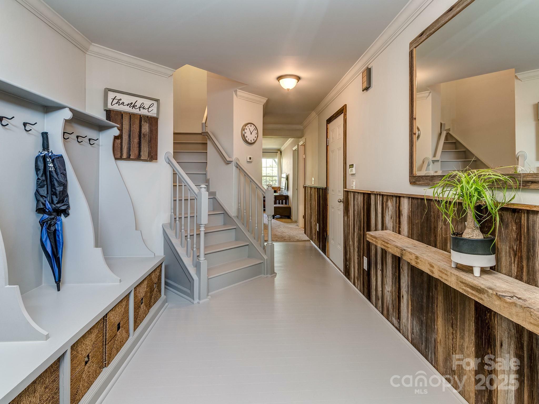 Property Photo: 2125 Belle Vernon Avenue NC 28210