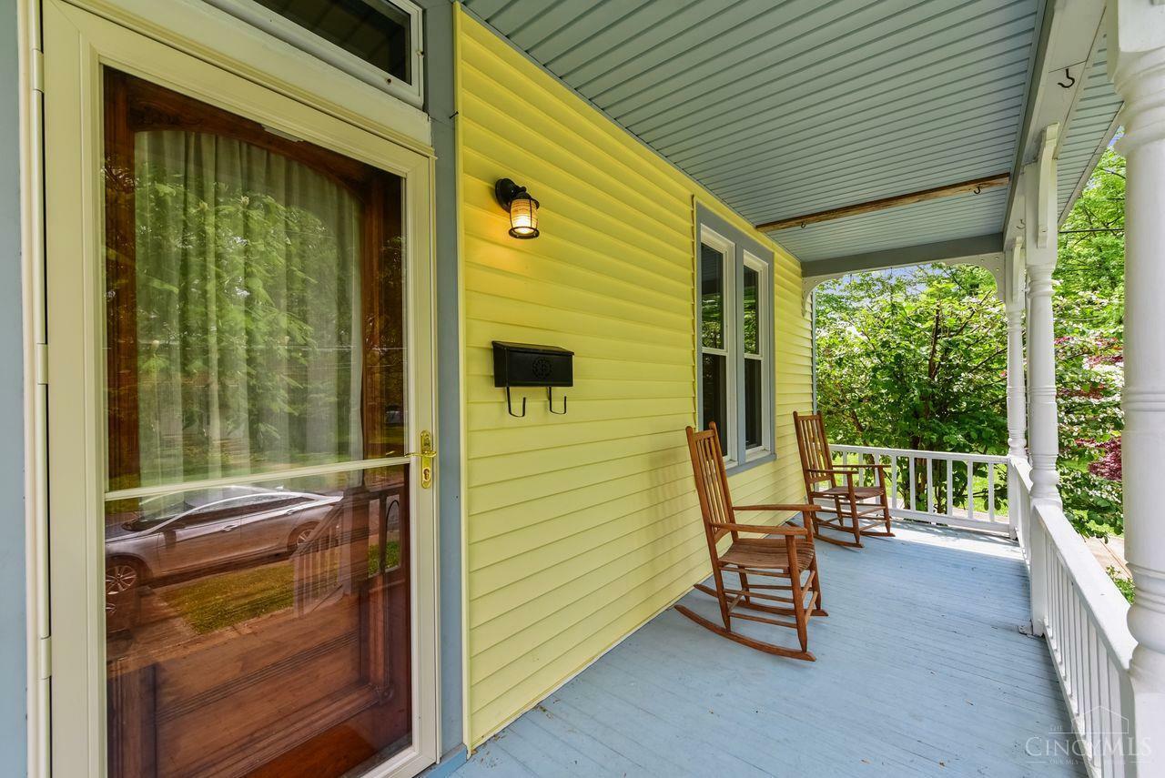 Property Photo: 124 Zinn Place OH 45233