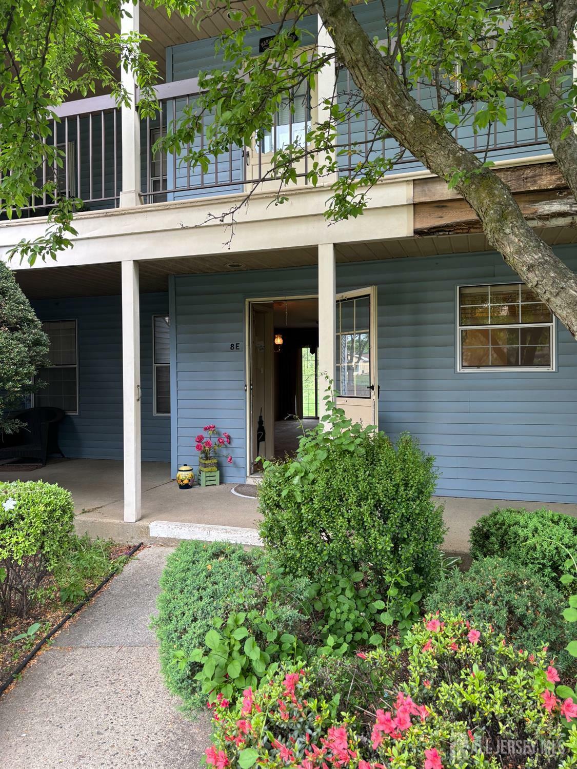 Property Photo: 8 Benjamin Franklin Dr Drive 8E NJ 08831