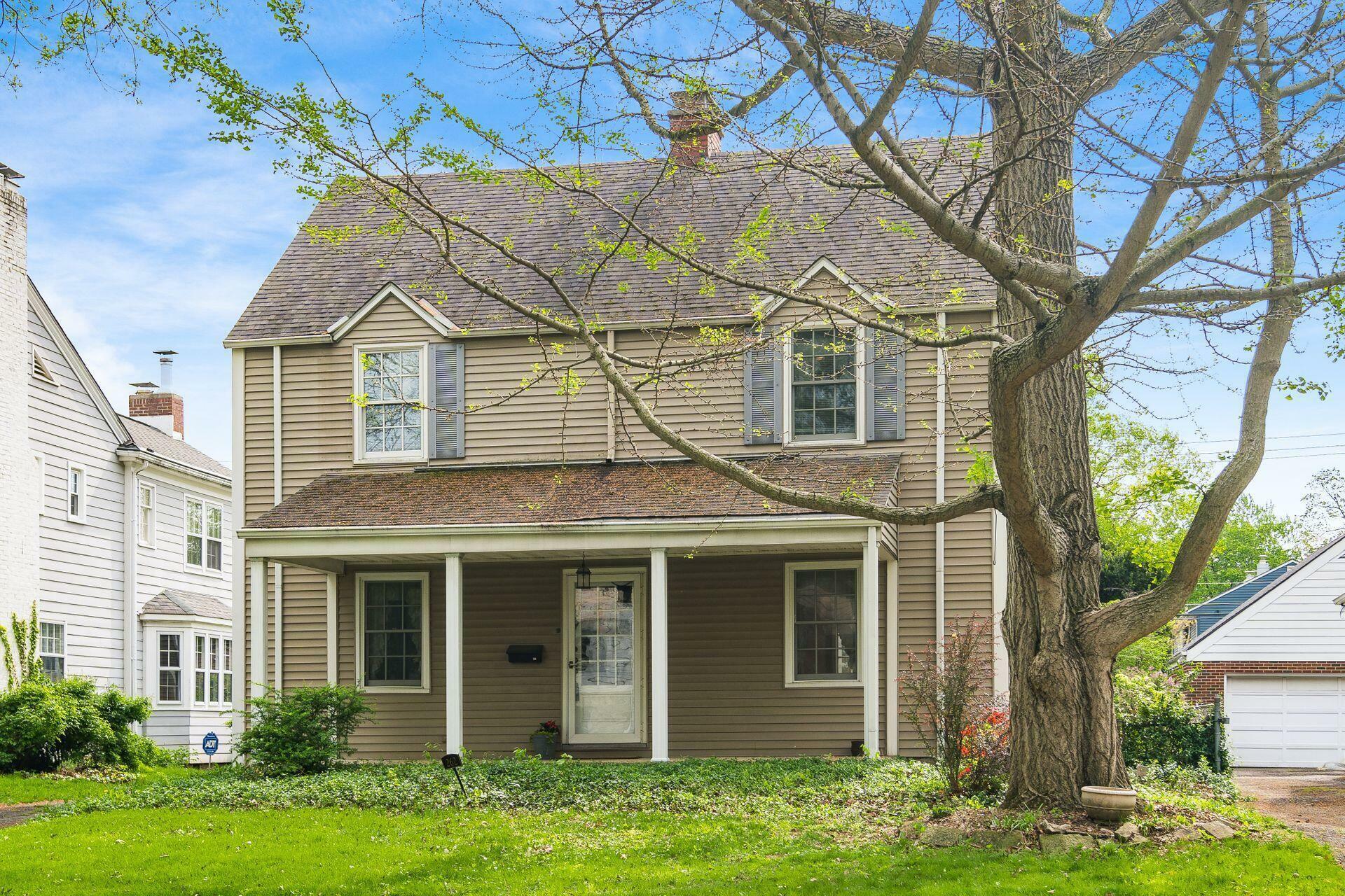 Property Photo: 262 N Ardmore Road OH 43209