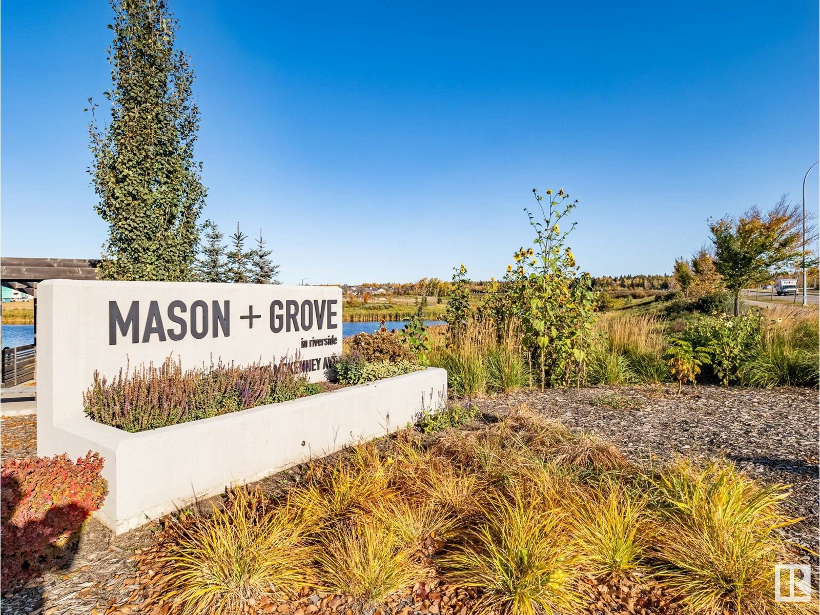 Property Photo: #30 205 McKenney Av AB T8N 7S8