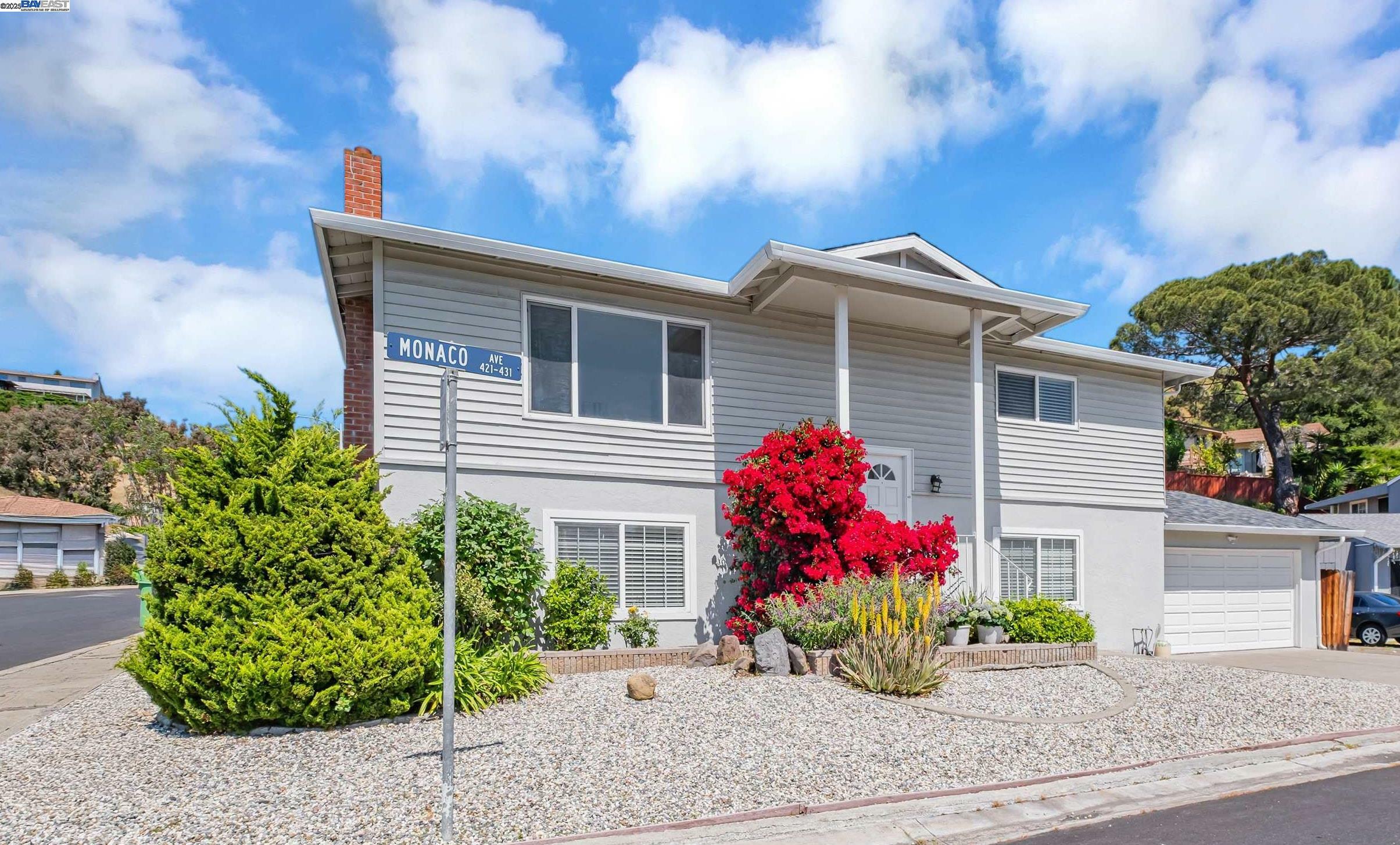 Property Photo: 431 Monaco Ave CA 94587