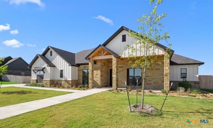 Property Photo: 6919 Cherry Laurel TX 76571