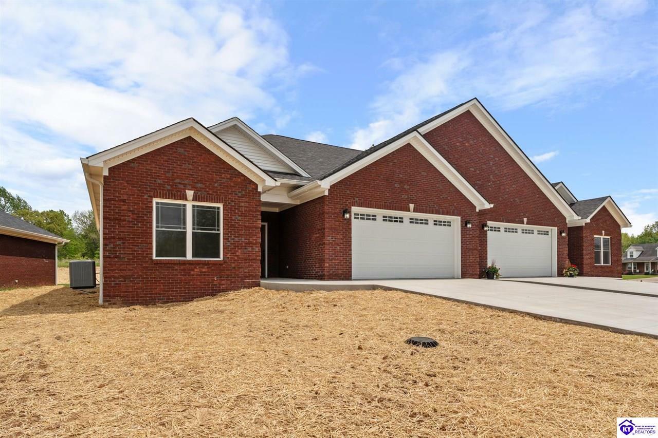Property Photo: 294 A River Cliff Boulevard KY 40108