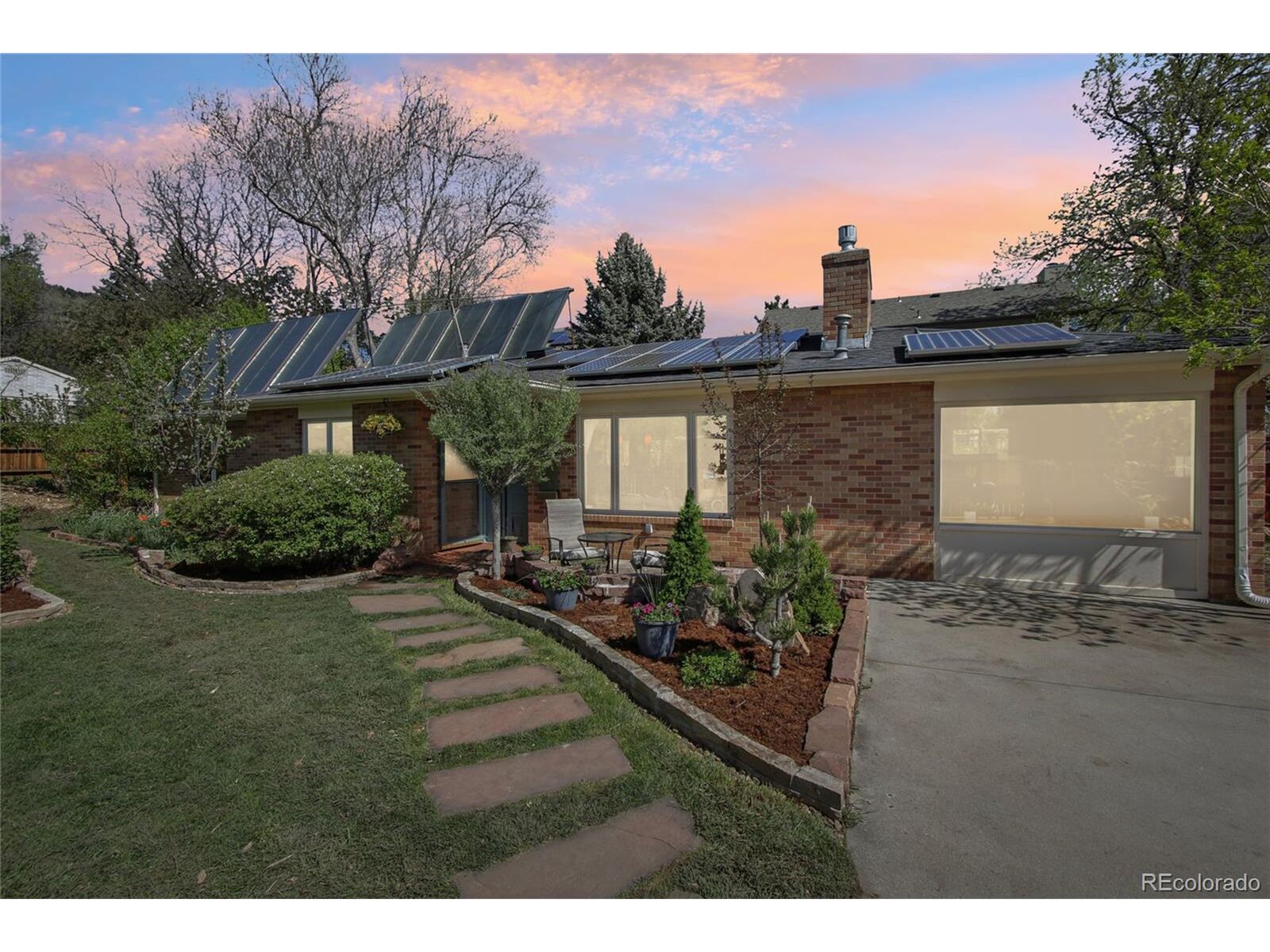 Property Photo: 805 Union Ave CO 80304