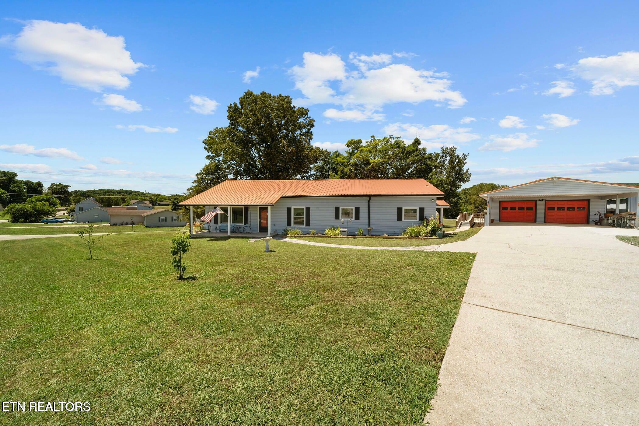 Property Photo: 1016 Swan Pond Circle Rd TN 37748