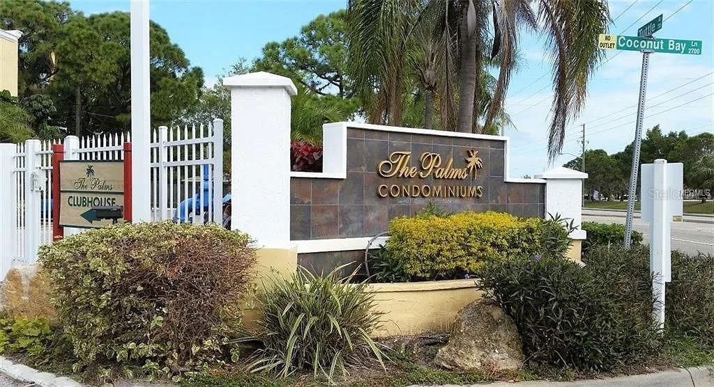 Property Photo:  2650 Coconut Bay Lane 521  FL 34237 