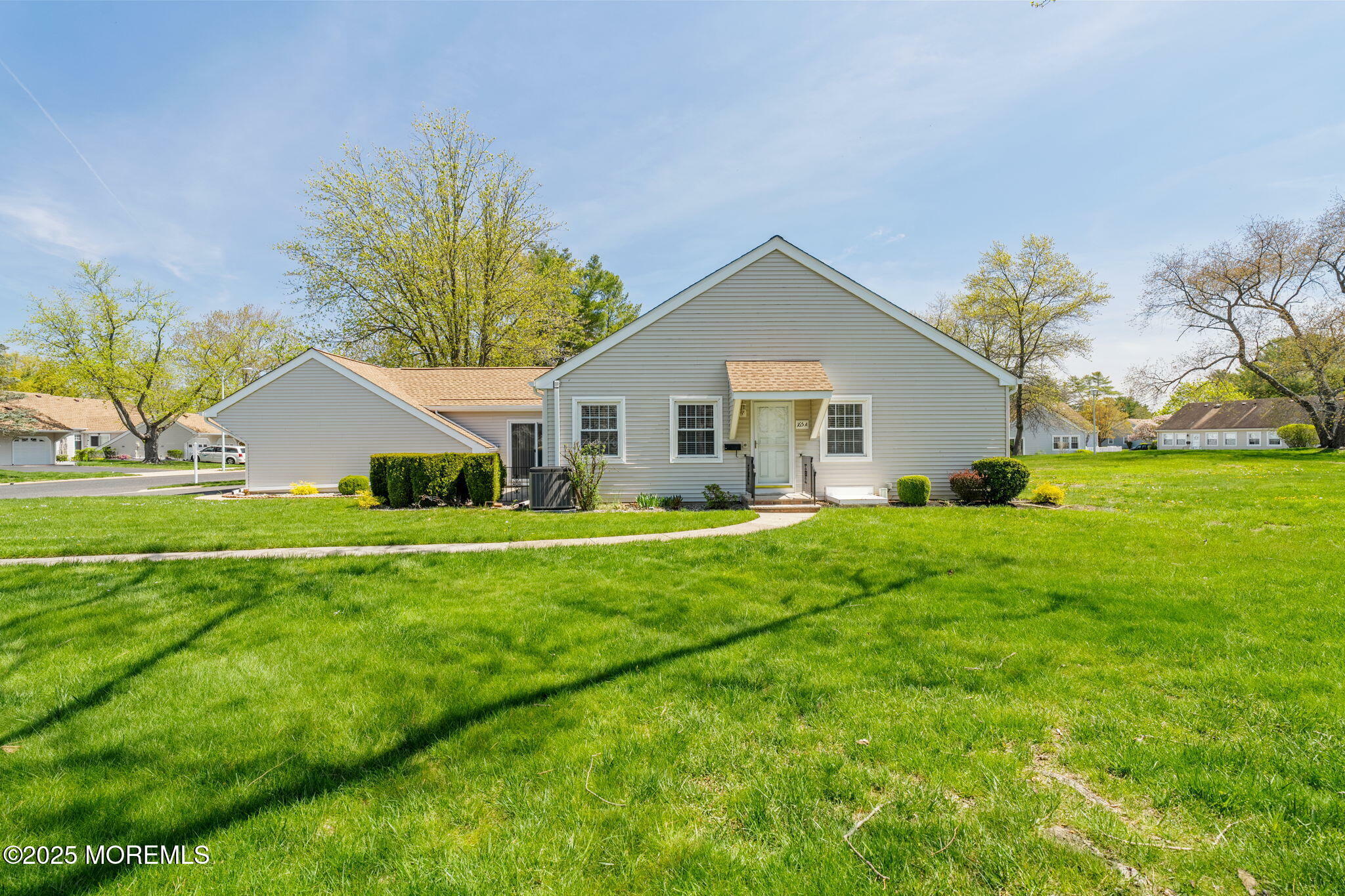 Property Photo: 165A Cours De Clemenceau NJ 07728