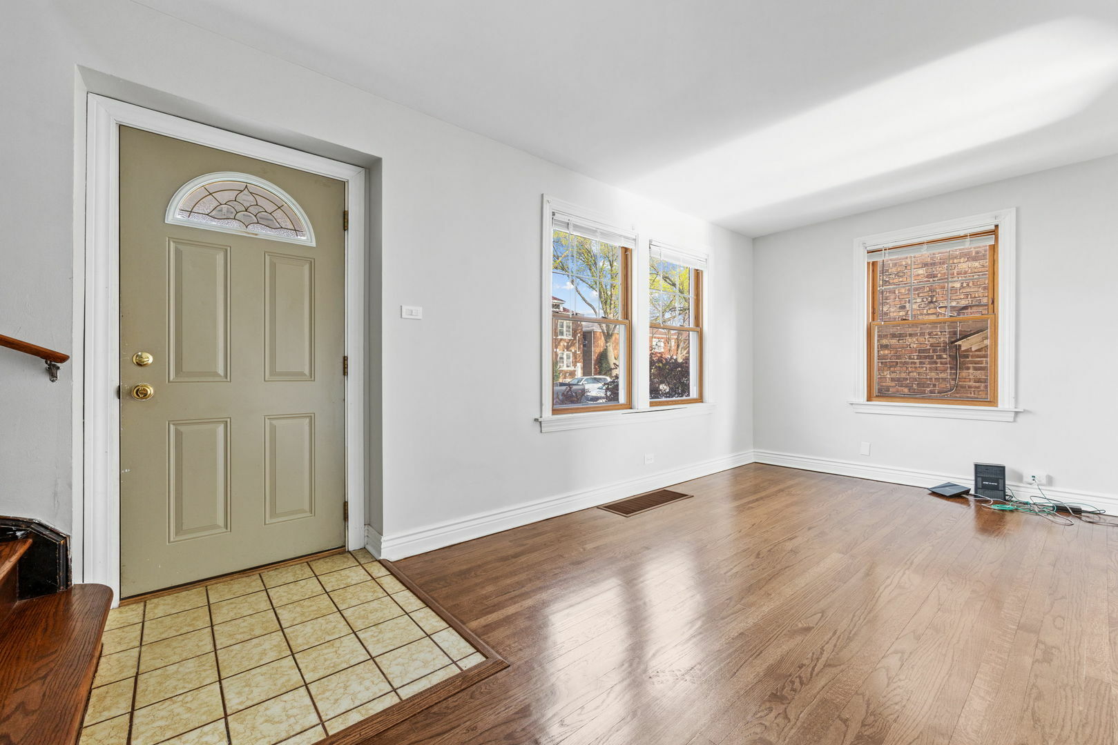 Property Photo: 4340 S Christiana Avenue IL 60632