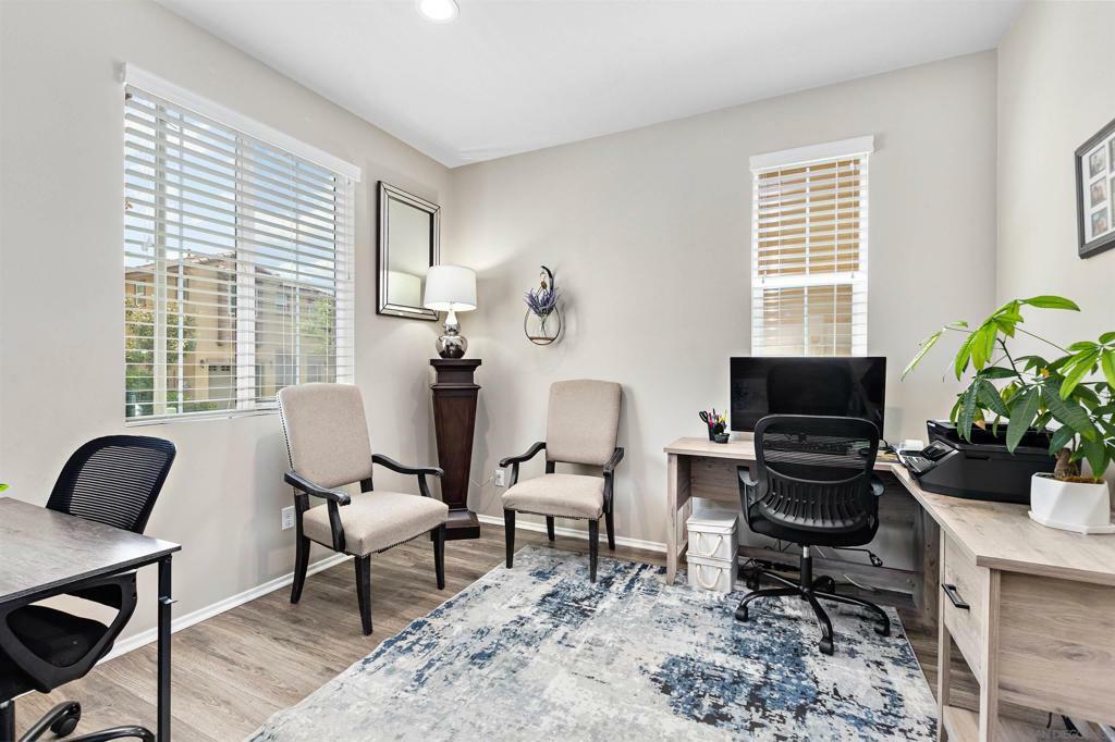 Property Photo: 216 Oberlander Way CA 92028