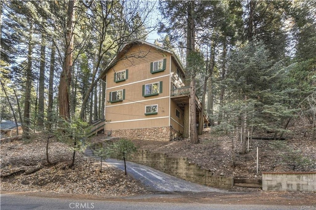 Property Photo: 27875 Rainbow Drive CA 92352