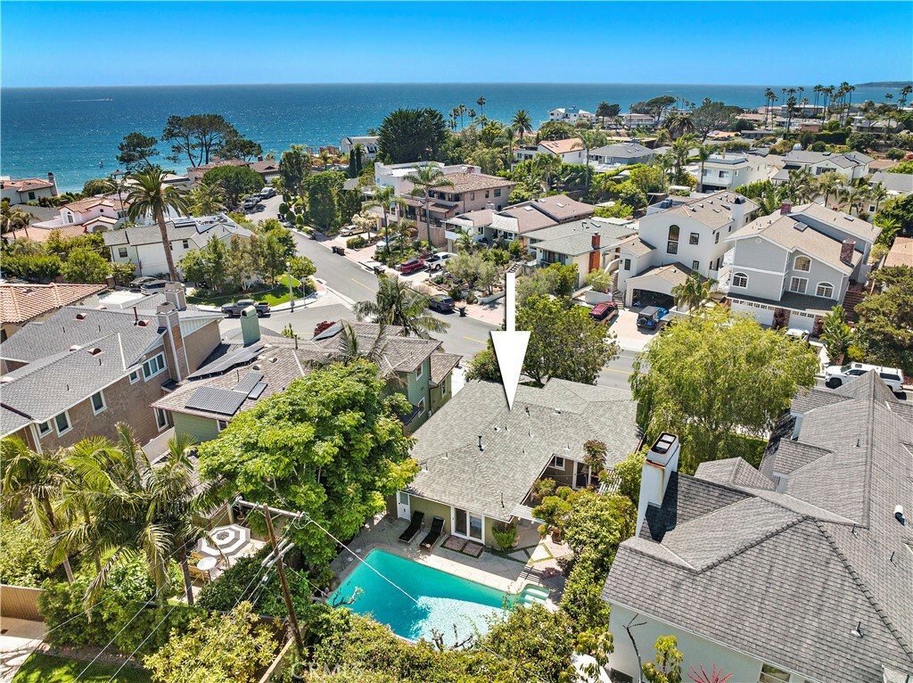 Property Photo: 309 W Avenida Valencia CA 92672
