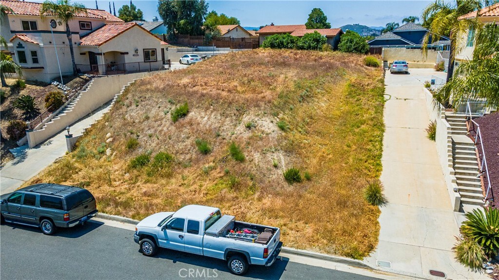 30047 Clear Water Dr  Canyon Lake CA 92587 photo
