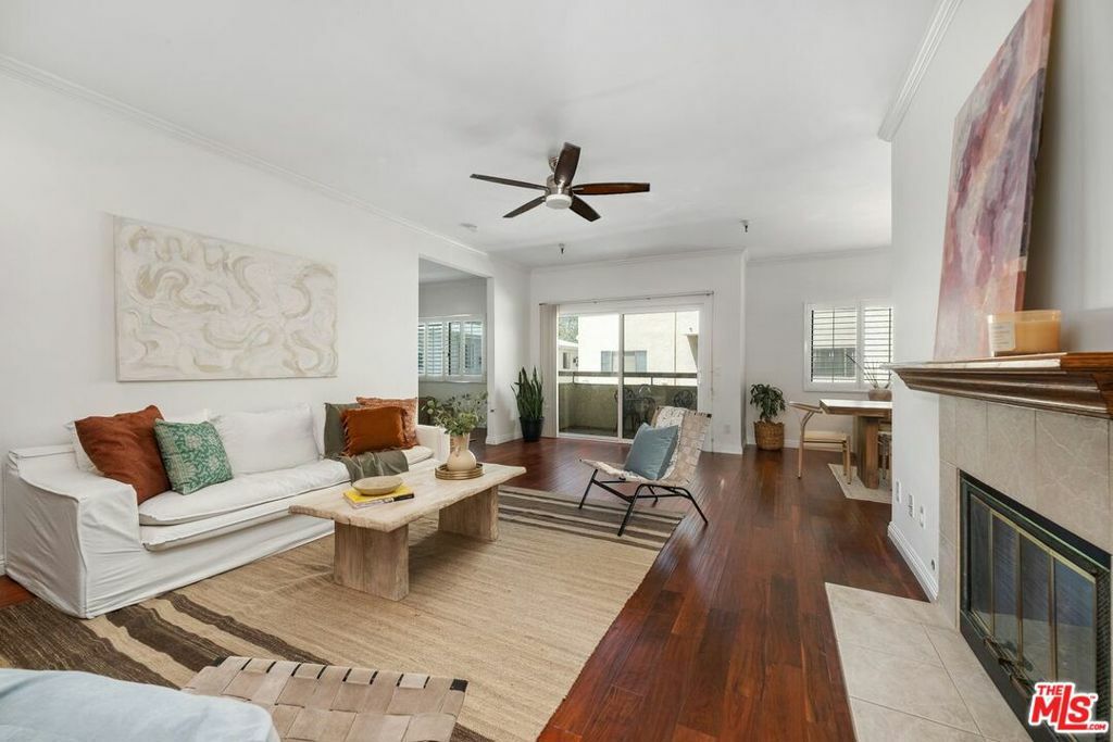 Property Photo:  14630 Dickens Street 210  CA 91403 