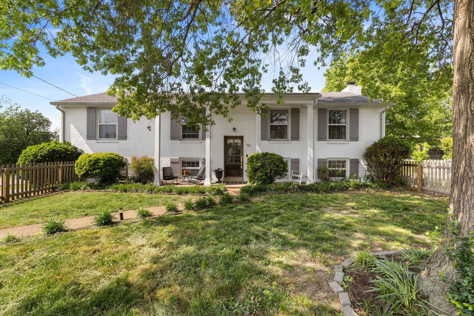 Property Photo:  712 Desmond Dr  TN 37211 