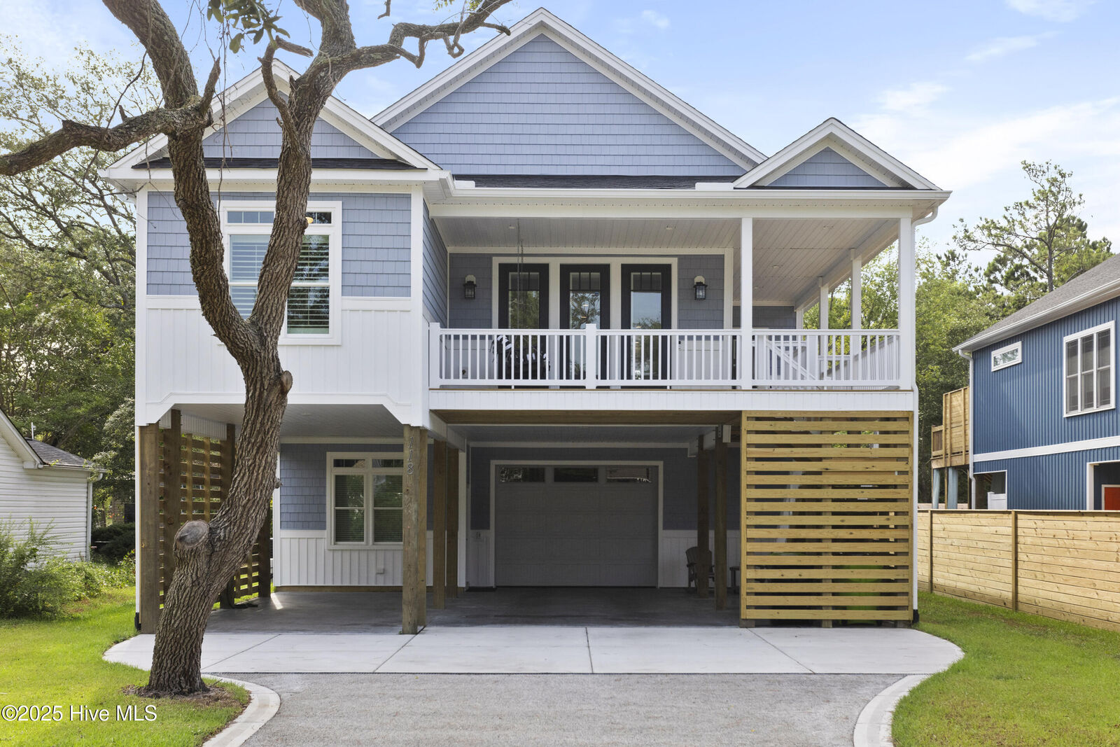 Property Photo:  2105 E Yacht Drive  NC 28465 