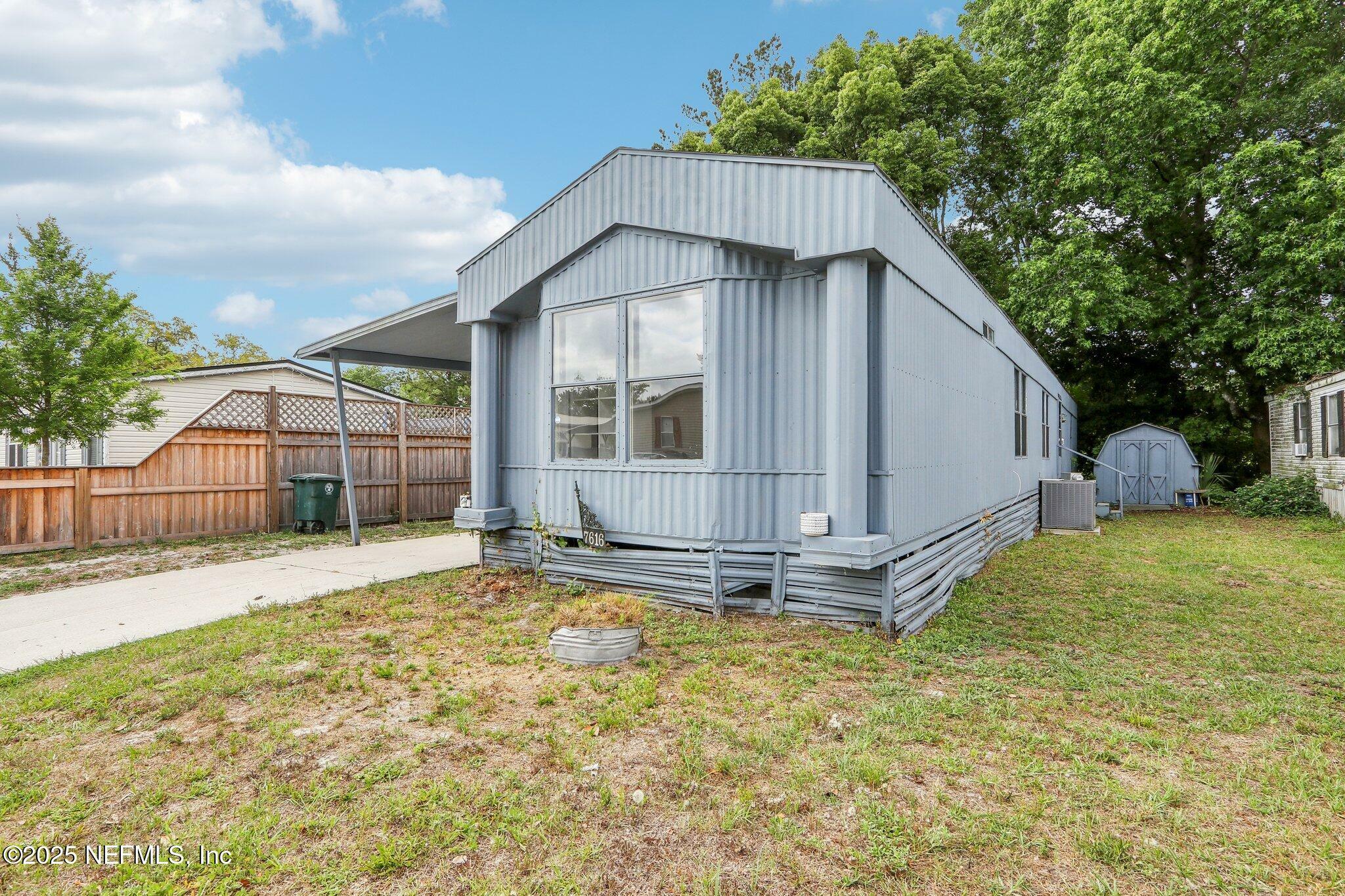 Property Photo: 10902 Starwood Drive FL 32256