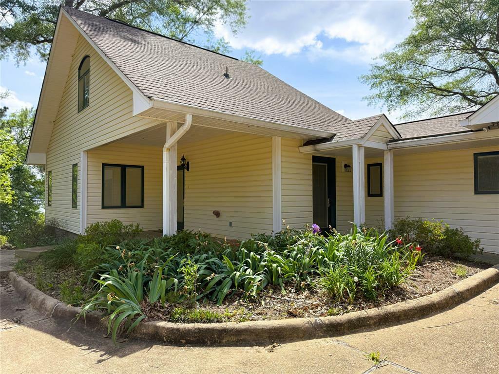 Property Photo: 429 Robinson Lane LA 71040