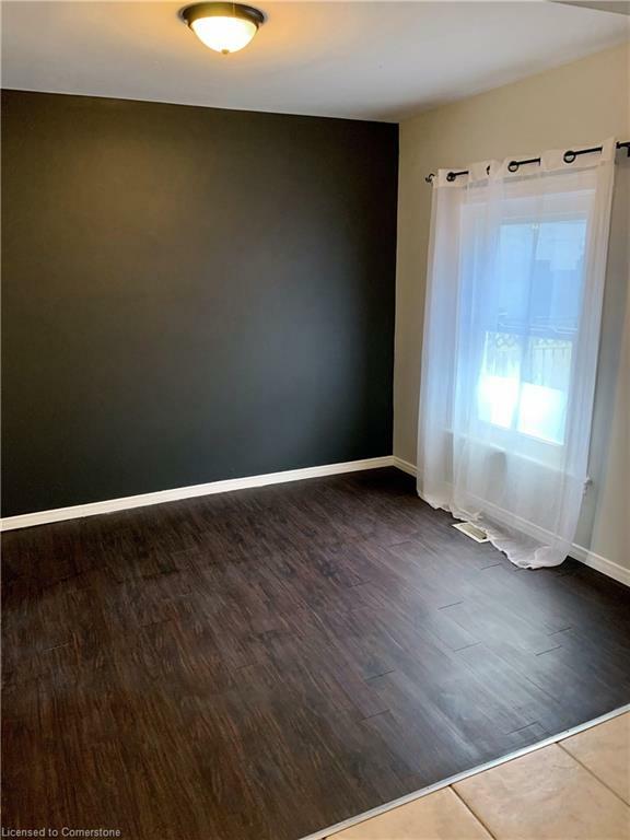 Property Photo:  50 Sanford Avenue S  ON L8M 2G6 
