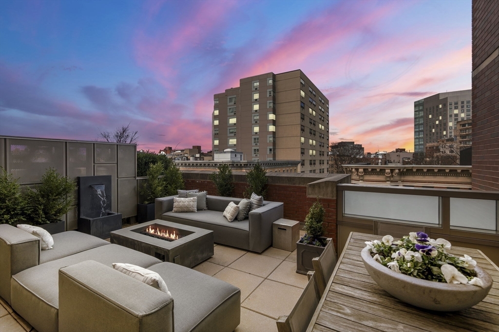 Property Photo: 43 Westland Ave U512 MA 02115