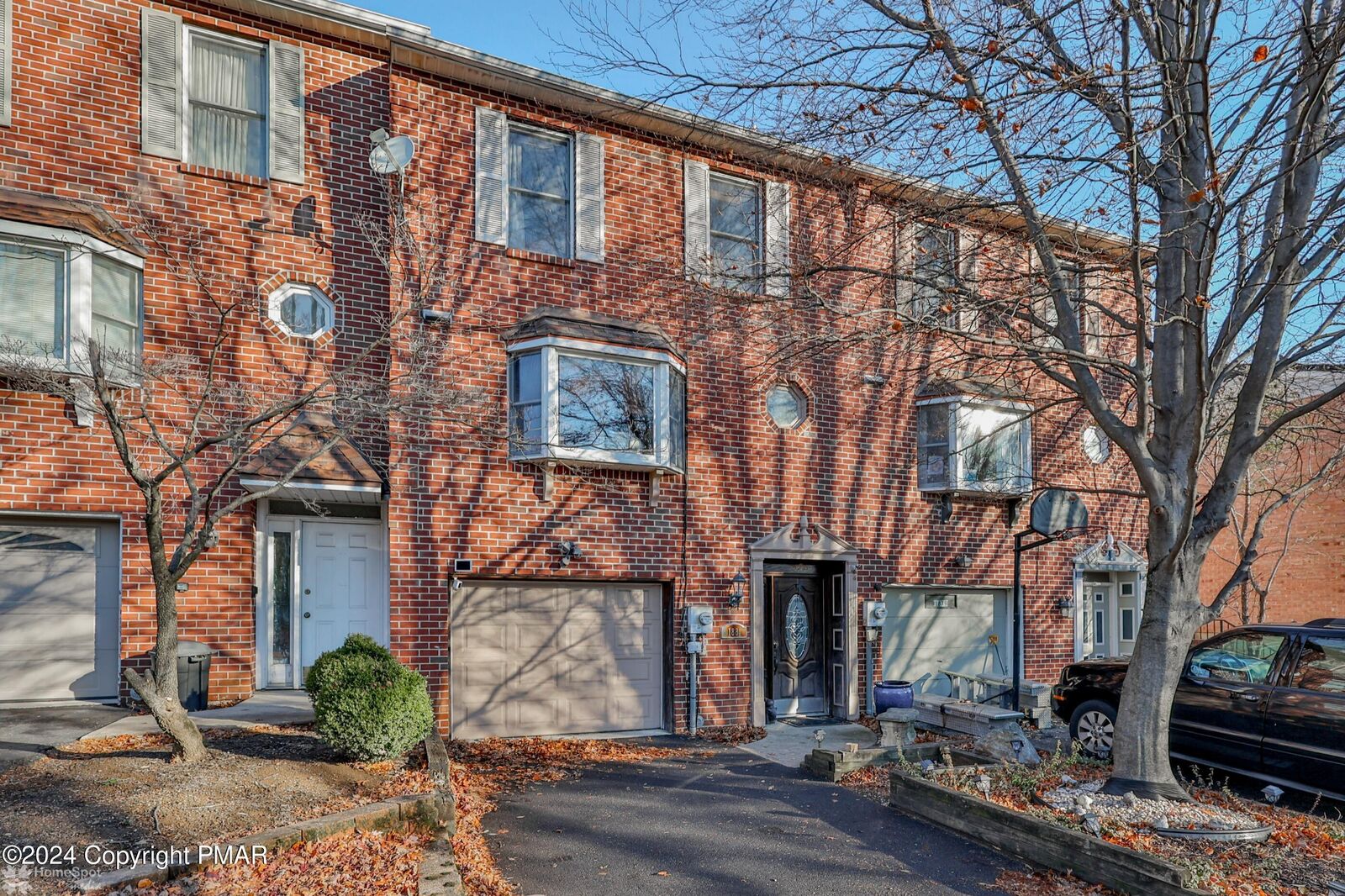 Property Photo:  1881 Redwood Drive  PA 18052 