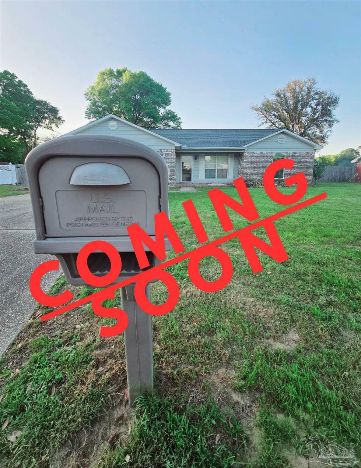 Property Photo: 2308 Greenwell Ct FL 32526