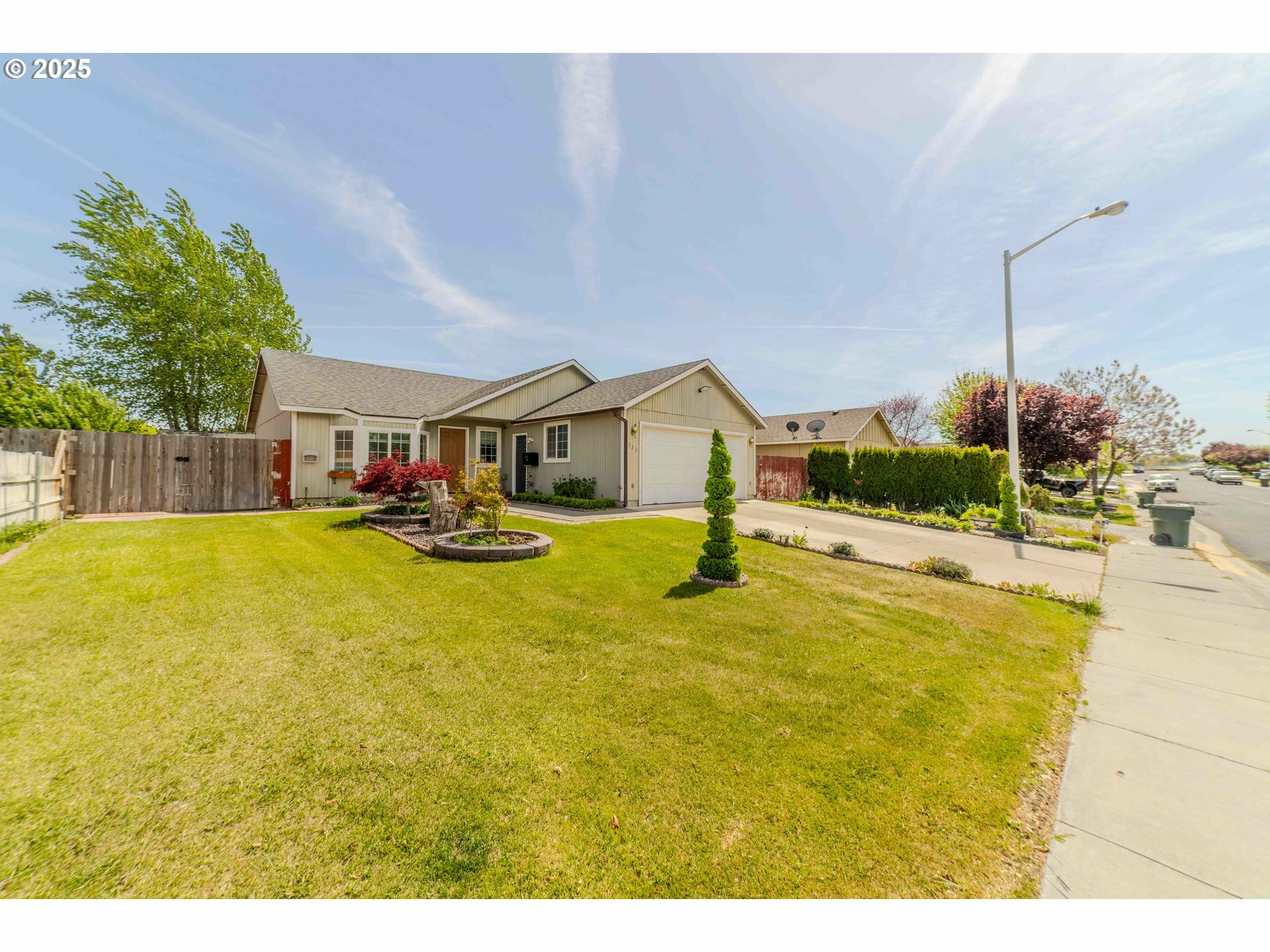 Property Photo: 523 Juniper Dr OR 97818