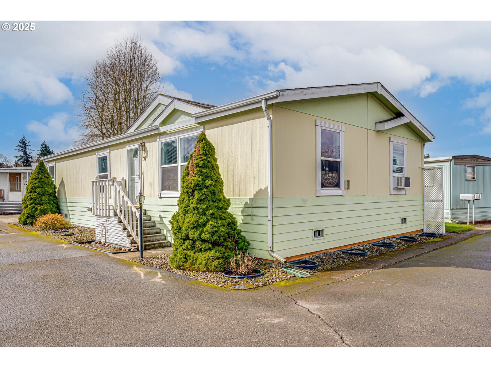 Property Photo:  1709 NE 78th St 97  WA 98665 