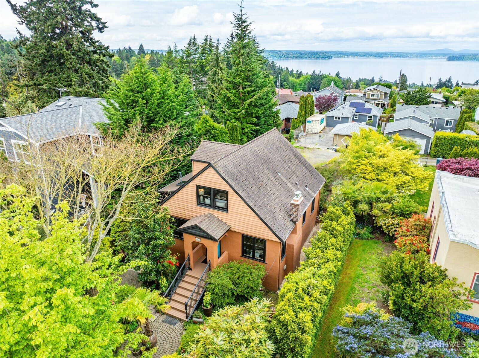 Property Photo: 9027 37th Avenue SW WA 98126