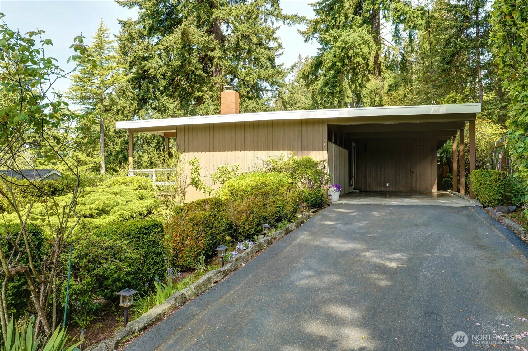 Property Photo: 2214 SW 152nd Street WA 98166