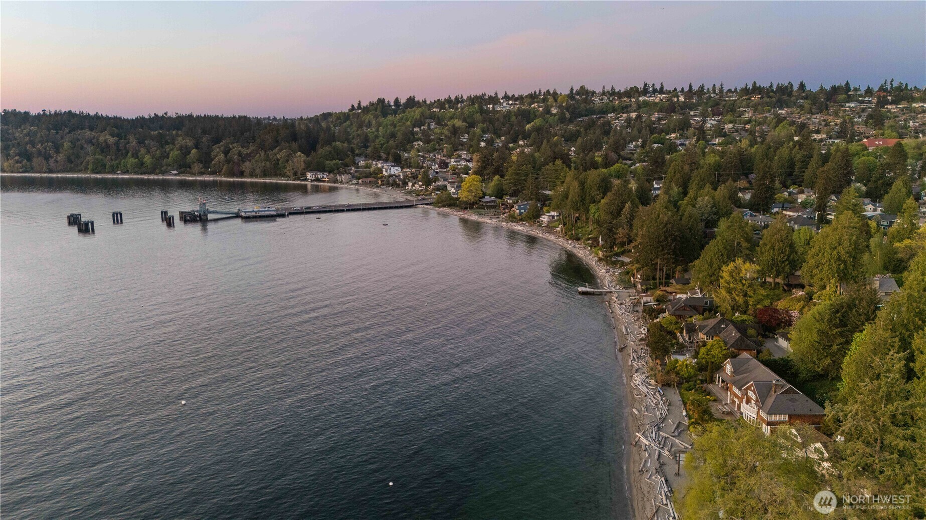 Property Photo: 9325 Fauntleroy Way SW WA 98136