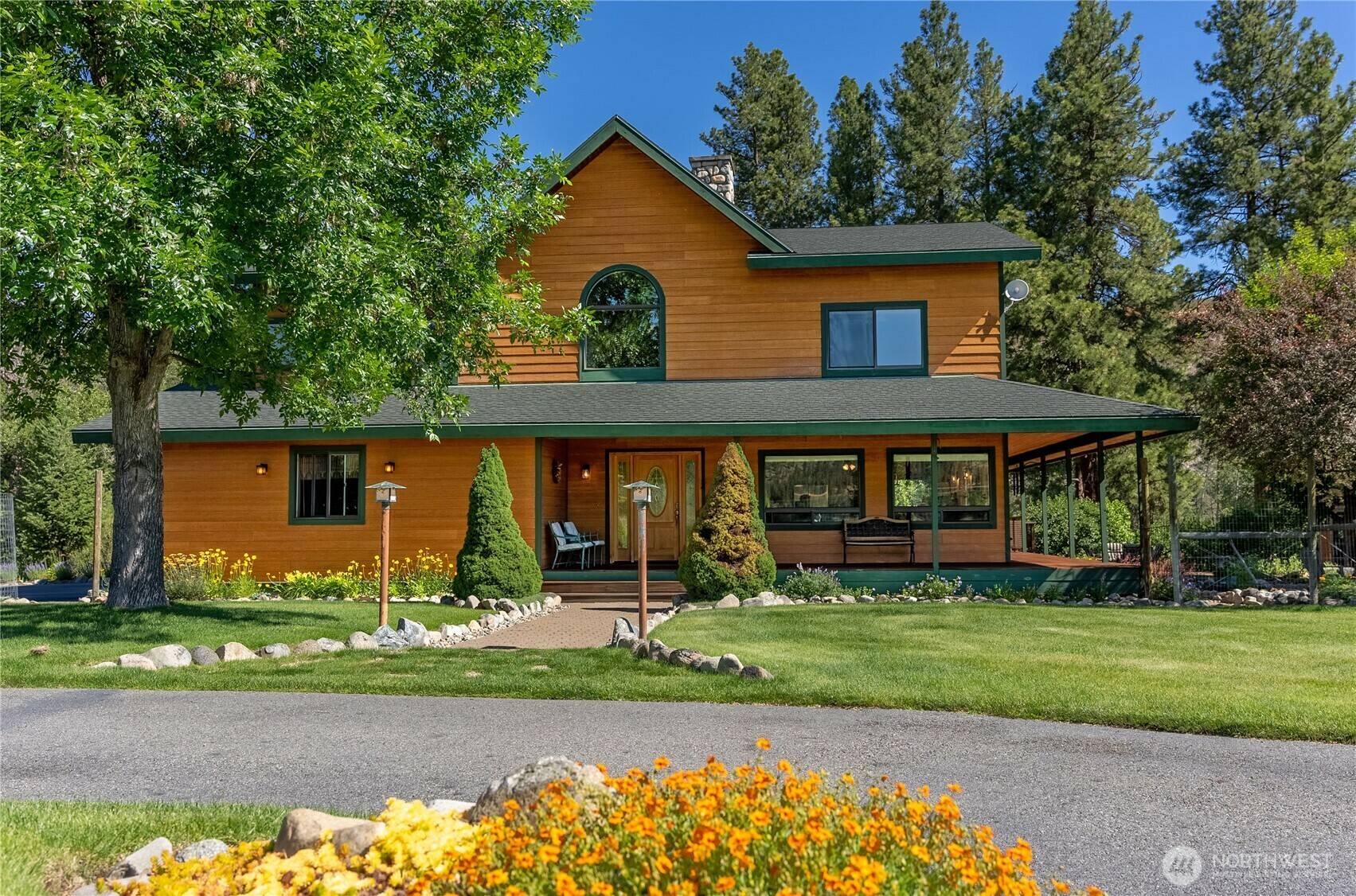 Property Photo: 14 Lodge Lane WA 98862