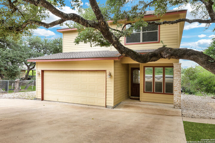 Property Photo:  1298 Oakridge Lane  TX 78133 