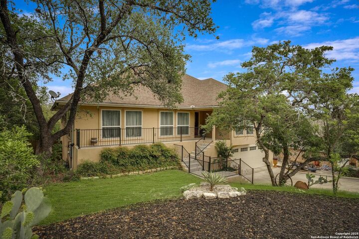 16812 Fox Ridge  Helotes TX 78023 photo