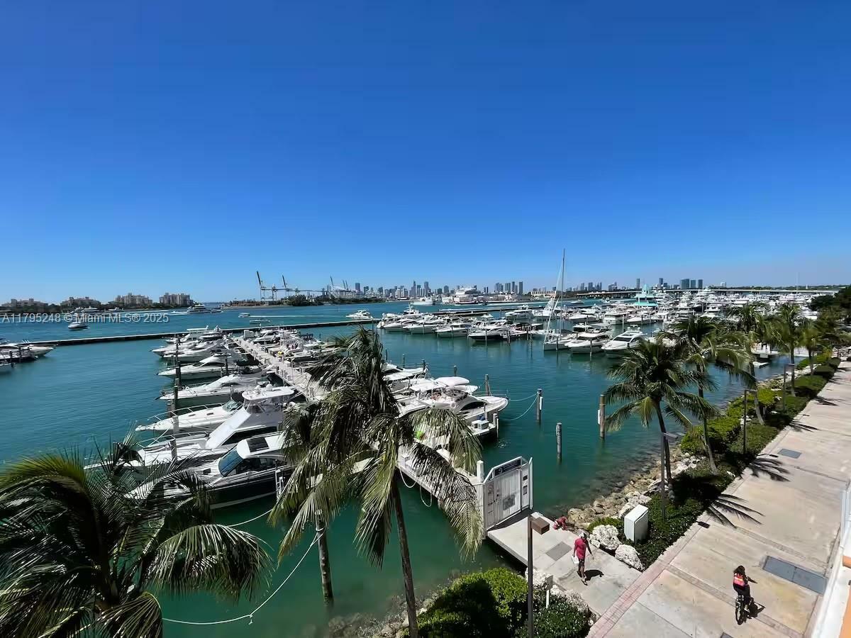 90 Alton Rd Fl-5  Miami Beach FL 33139 photo