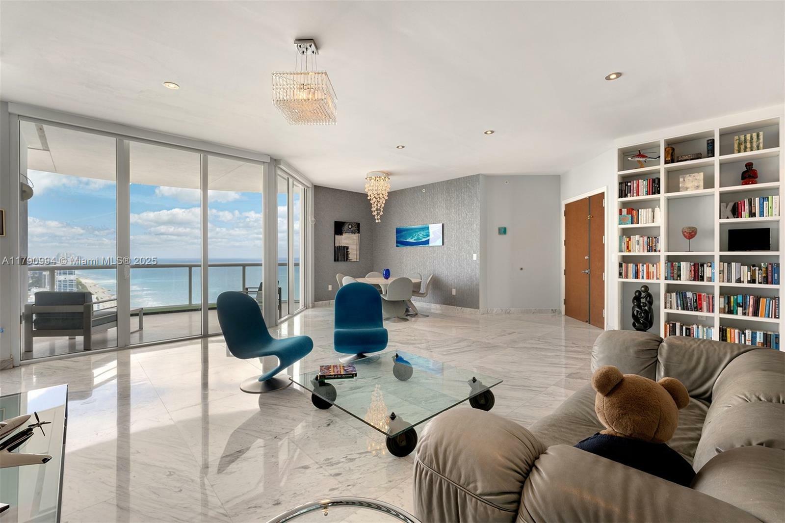 Property Photo: 6365 Collins Ave Ts-11 FL 33141