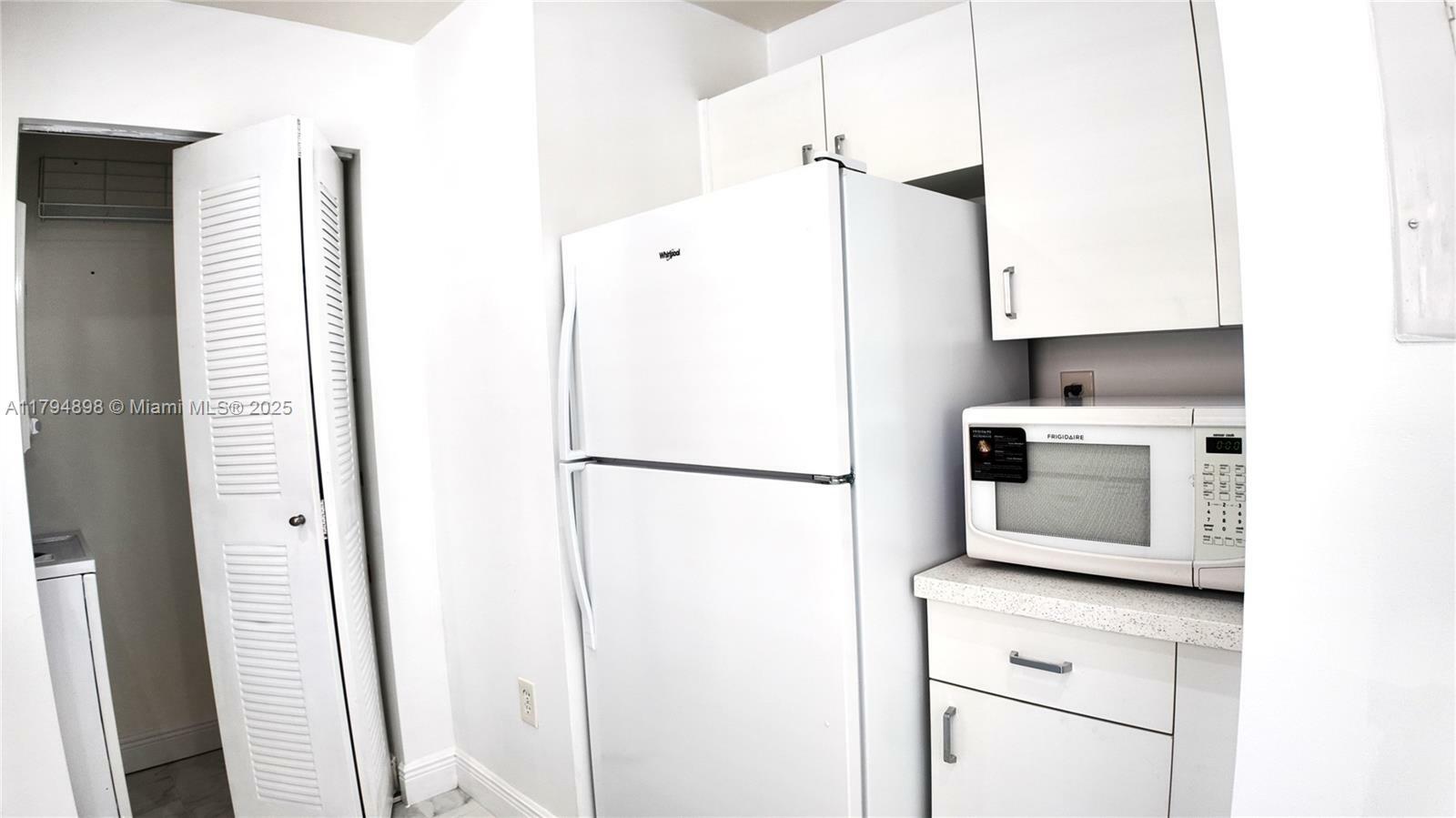 Property Photo: 14905 SW 80th St 211 FL 33193
